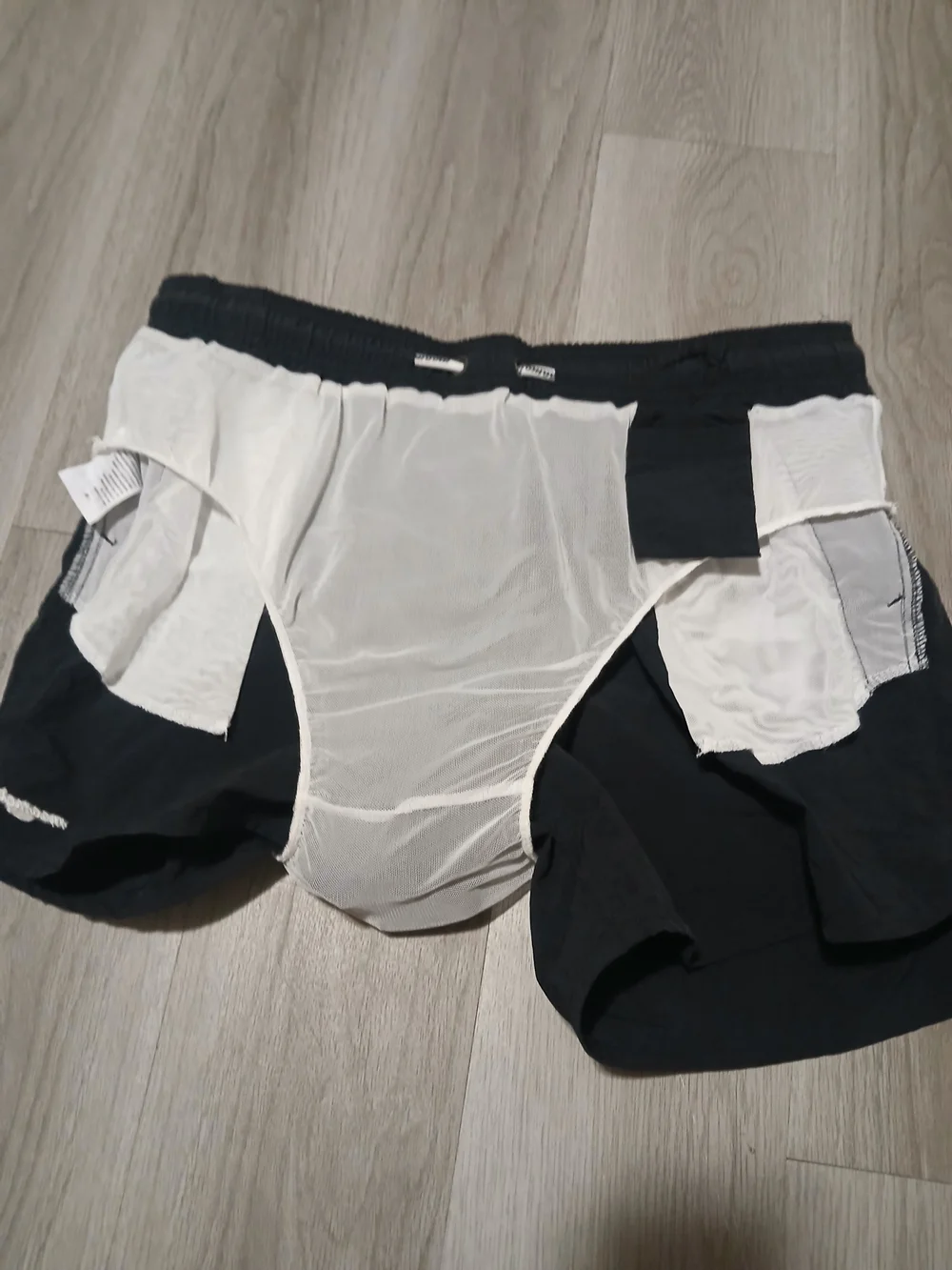 Maamgic Men’s Swim Trunks/Shorts Black Nylon Pockets Large